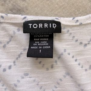 Off the shoulder Torrid shirt
